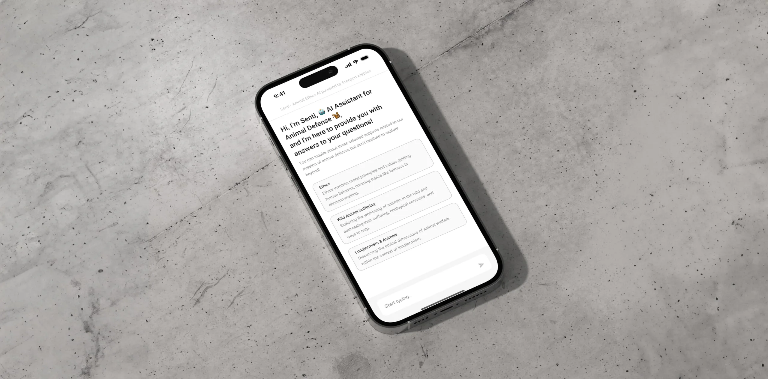 Senti's welcome screen on a phone: 3 selected topics with short descriptions and a prompt to start typing